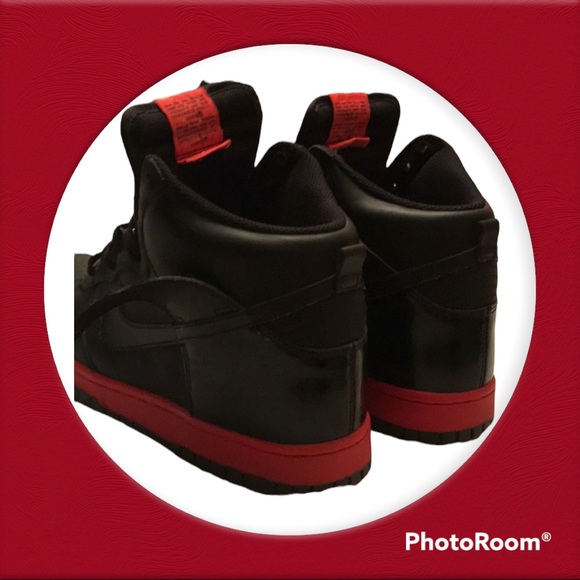 ❌SOLD❌2009 Nike High Dunk High size 9 Black/Hot Red - Picture 2 of 9
